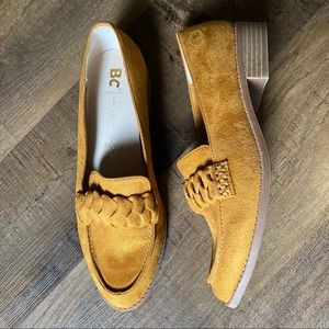 Like New Mustard Loafers Size 6.5